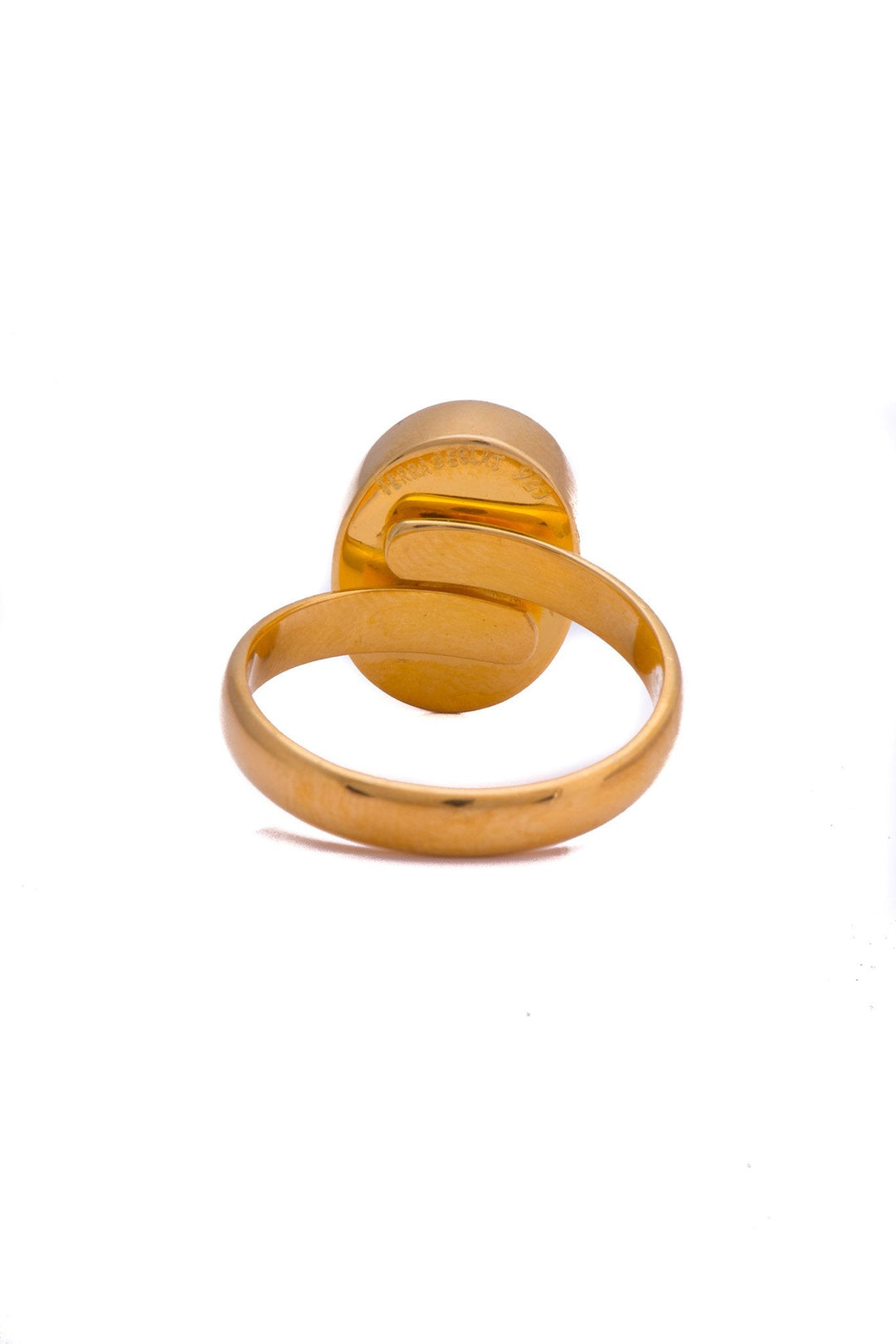 3--A-SA-O1-Gold-butterfly-ring-Shimmering-Green-Oval-Chrysiridia-Madagascariensis-Top-wing