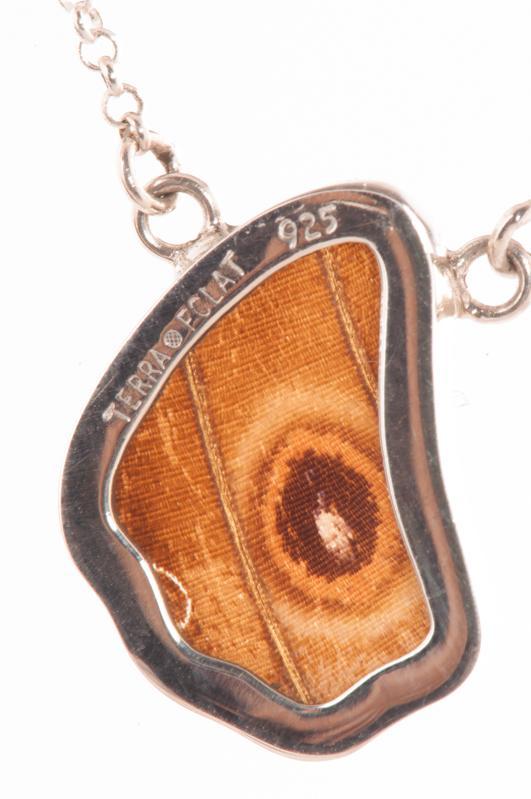 3--A-SC-1B-Silver-butterfly-necklace-Iridescent-Blue-Wing-Shaped-Morpho-Didius