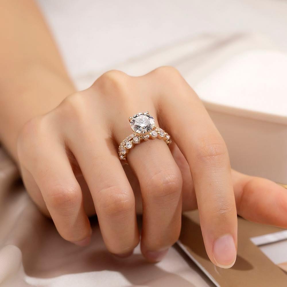 Gold 3ct Round Diamond Ring & Matching Band Set