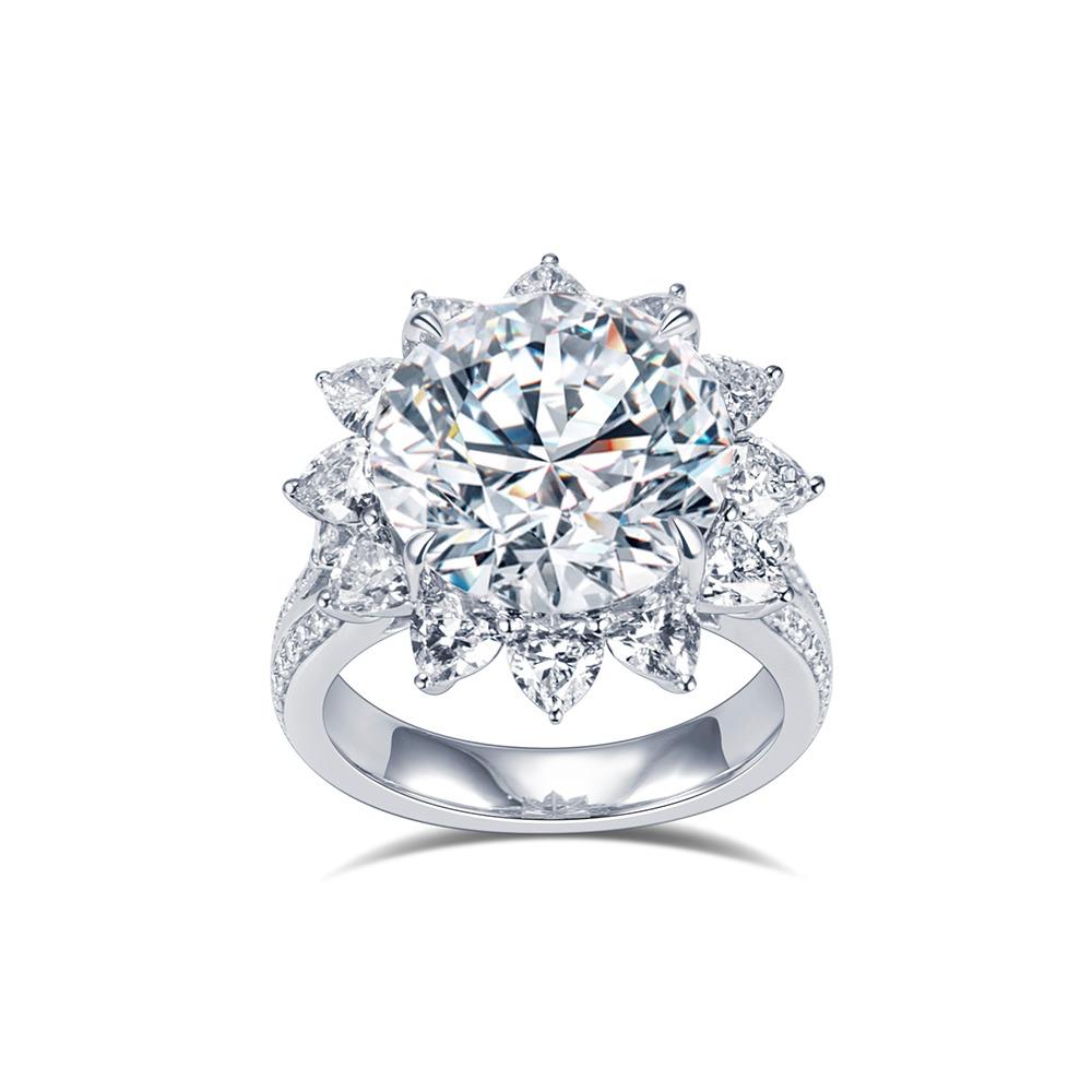 Celestial Halo Round Diamond Ring
